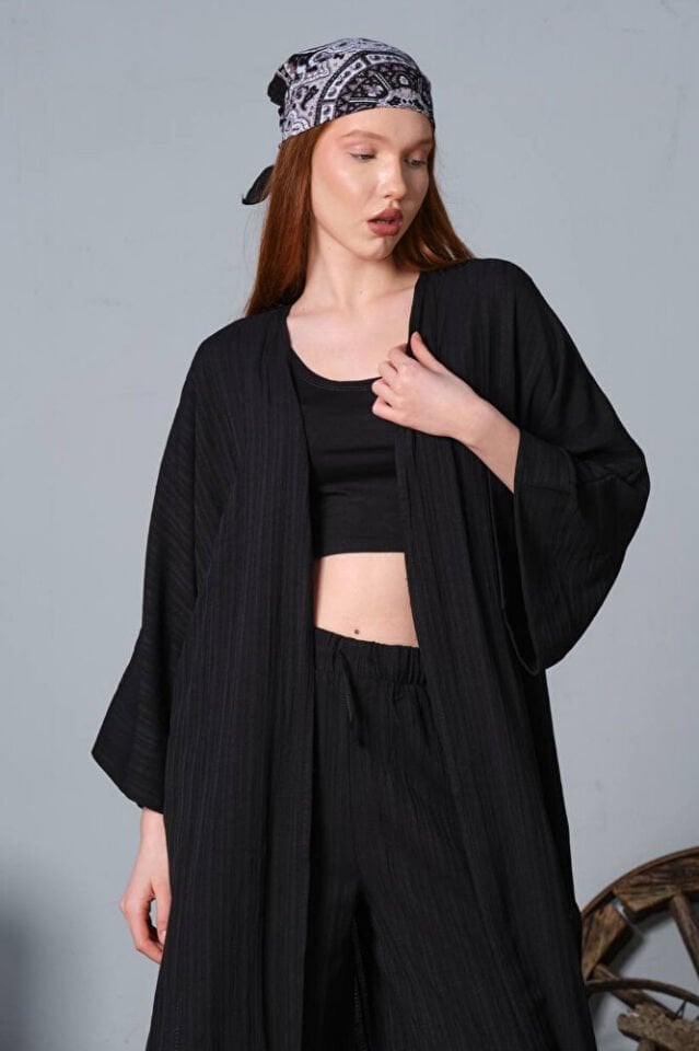 Kadın Siyah Kimono Takım Uzun Yırtmaçlı Gofre Dokulu Pantolonlu Bohem Yazlık Kombin