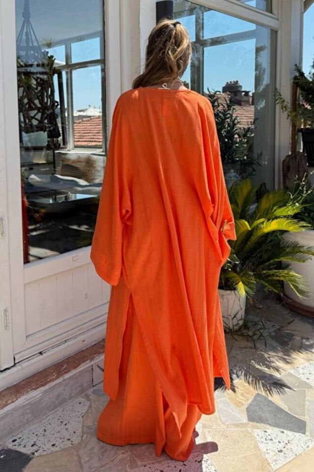 Kadın Turuncu Kimono Takım Uzun Yırtmaçlı Gofre Dokulu Pantolonlu Bohem Yazlık Kombin