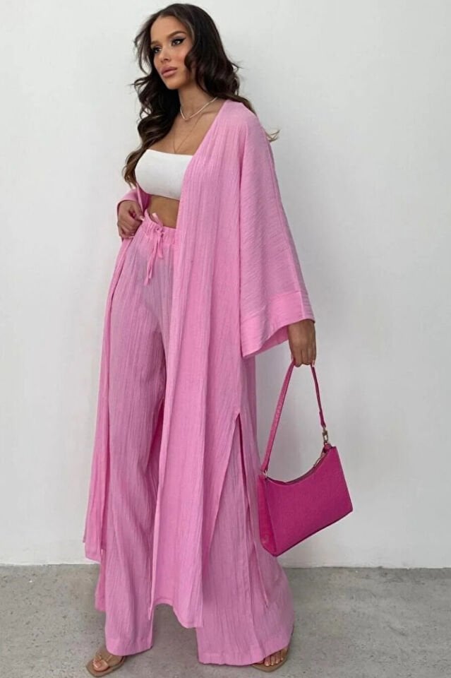 Kadın Pembe Kimono Takım Uzun Yırtmaçlı Gofre Dokulu Pantolonlu Bohem Yazlık Kombin