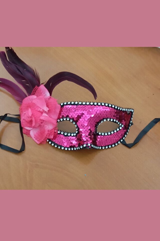 Fuşya Payet Bağcıklı Parti Maskesi – El Yapımı, Karnaval & Maskeli Balo Aksesuarı