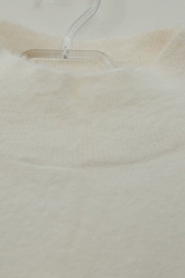 Kadın Ekru Yumoş Düşük Omuz Yarım Balıkçı Yaka Uzun Kollu Bol Kesim Kışlık Kazak