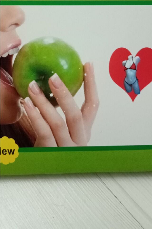 Kadın Yenilebilir İç Çamaşır Fantazi Sütyen Külot Takım Aromalı Yeşil Elmalı