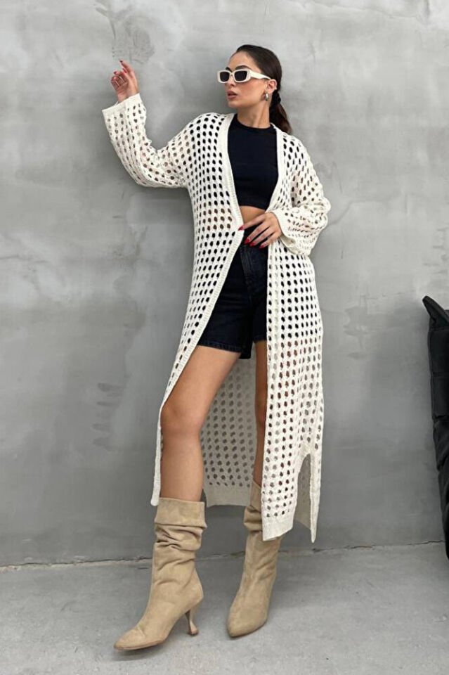Kadın Ajurlu Delikli Uzun Triko Hırka – Mevsimlik İnce Akrilik, Yırtmaçlı Model, Şık Rahat Tarz-Krem