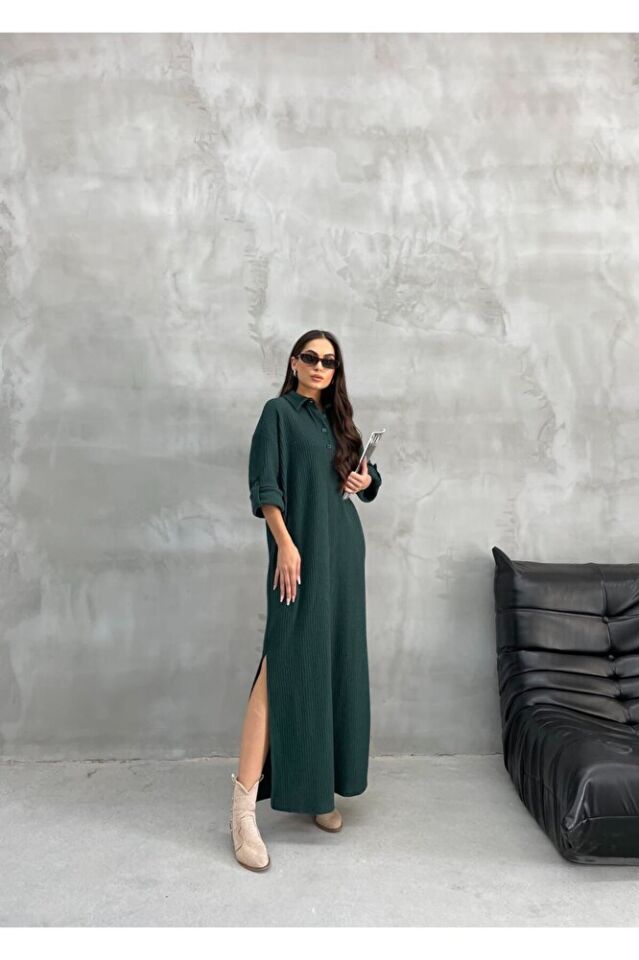 Geniş Kalıp Yırtmaçlı Gömlek Yaka Düğmeli Katlanır Uzun Kollu Pamuk Triko Koton Elbise Yeşil