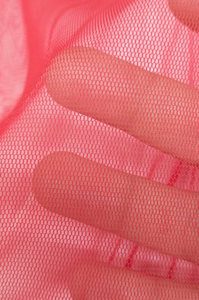 Kadın Kırmızı Tül Gecelik Takım – Lazer Kesim Çiçek Yaka, Tangalı, Uzun Transparan 2 Parça