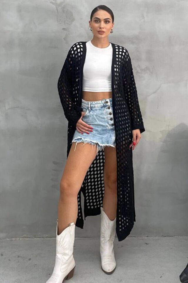 Kadın Siyah Ajurlu Delikli Uzun Triko Hırka – Mevsimlik İnce Akrilik, Yırtmaçlı Model, Şık Rahat Tarz