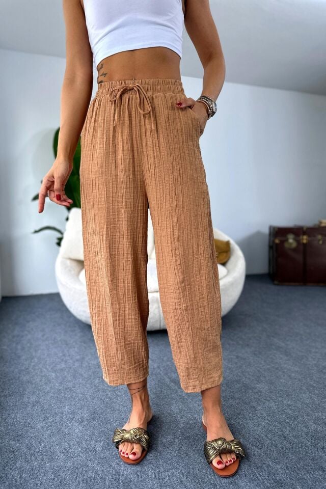 Camel Gofre Kadın Şalvar Pantolon – Lastikli Bel, Bol Kesim, Yazlık Rahat İnce Model 4000