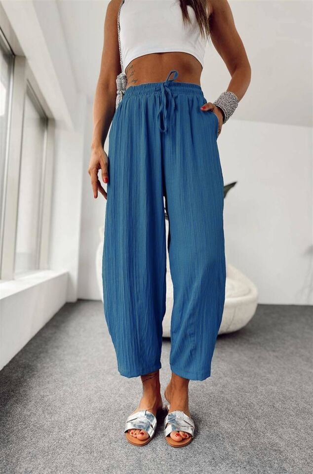 Gofre Kadın Şalvar Pantolon İndigo Mavi – Lastikli Bel, Bol Kesim, Yazlık Rahat Model, İnce Kumaş