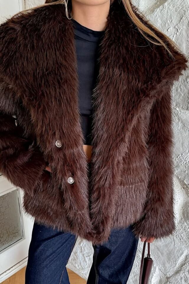 Kadın Suni Kürk Mont Kahve – Şal Yaka, Kruvaze, Çift Çıtçıtlı, Uzun Kollu, Kalın, Rahat Kalıp