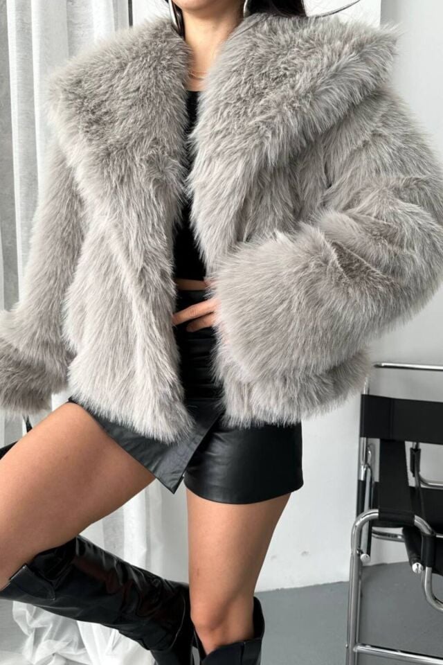 Kadın Suni Kürk Mont Gri – Şal Yaka, Kruvaze, Çift Çıtçıtlı, Uzun Kollu, Kalın, Rahat Kalıp