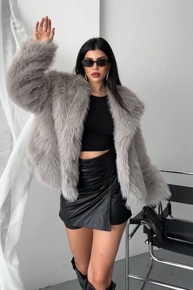 Kadın Suni Kürk Mont Gri – Şal Yaka, Kruvaze, Çift Çıtçıtlı, Uzun Kollu, Kalın, Rahat Kalıp
