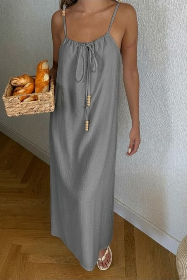 Kadın İndigo Mavi Halter Yaka Gofre Maksi Bağcıklı Uzun İnce Yazlık Elbise Askılı Boncuklu Salaş